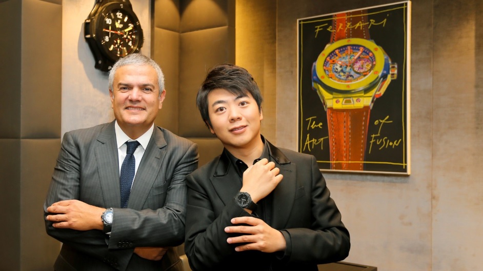 Lang_Lang_và_ông_Ricardo_Guadalupe_-_CEO_của_thương_hiệu_Hublot
