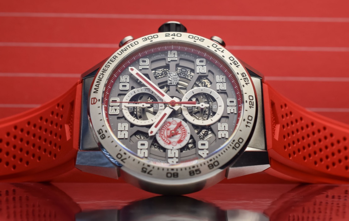Mẫu đồng Hồ Tag Heuer Carrera Heuer 01 Danh Rieng Cho Manchester United
