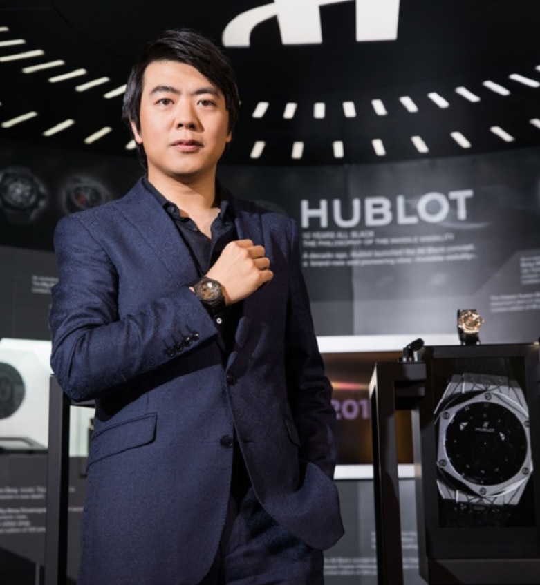 Nghệ_sỹ_Lang_Lang_chụp_ảnh_tại_trụ_sở_chính_Hublot