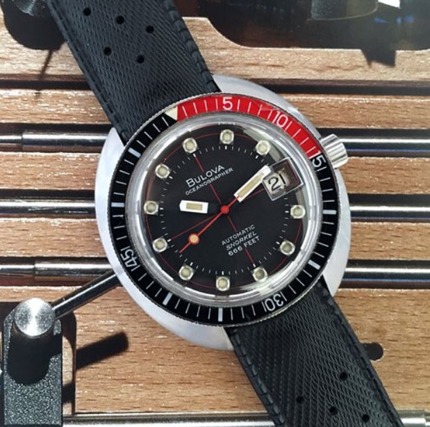 Bulova Snorkel Oceanographer Dive giá bán 666 đô la