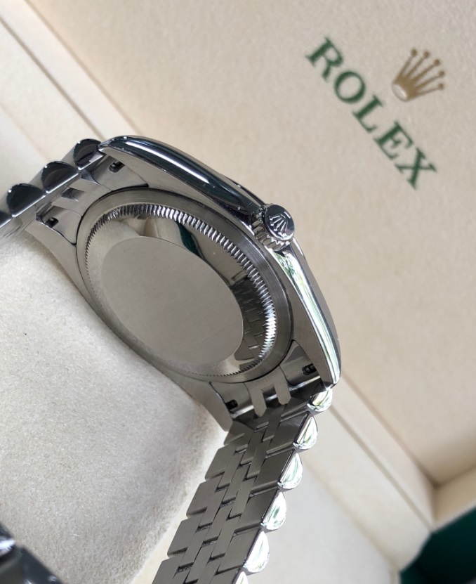 Rolex 116200 sản xuất năm 2011 5