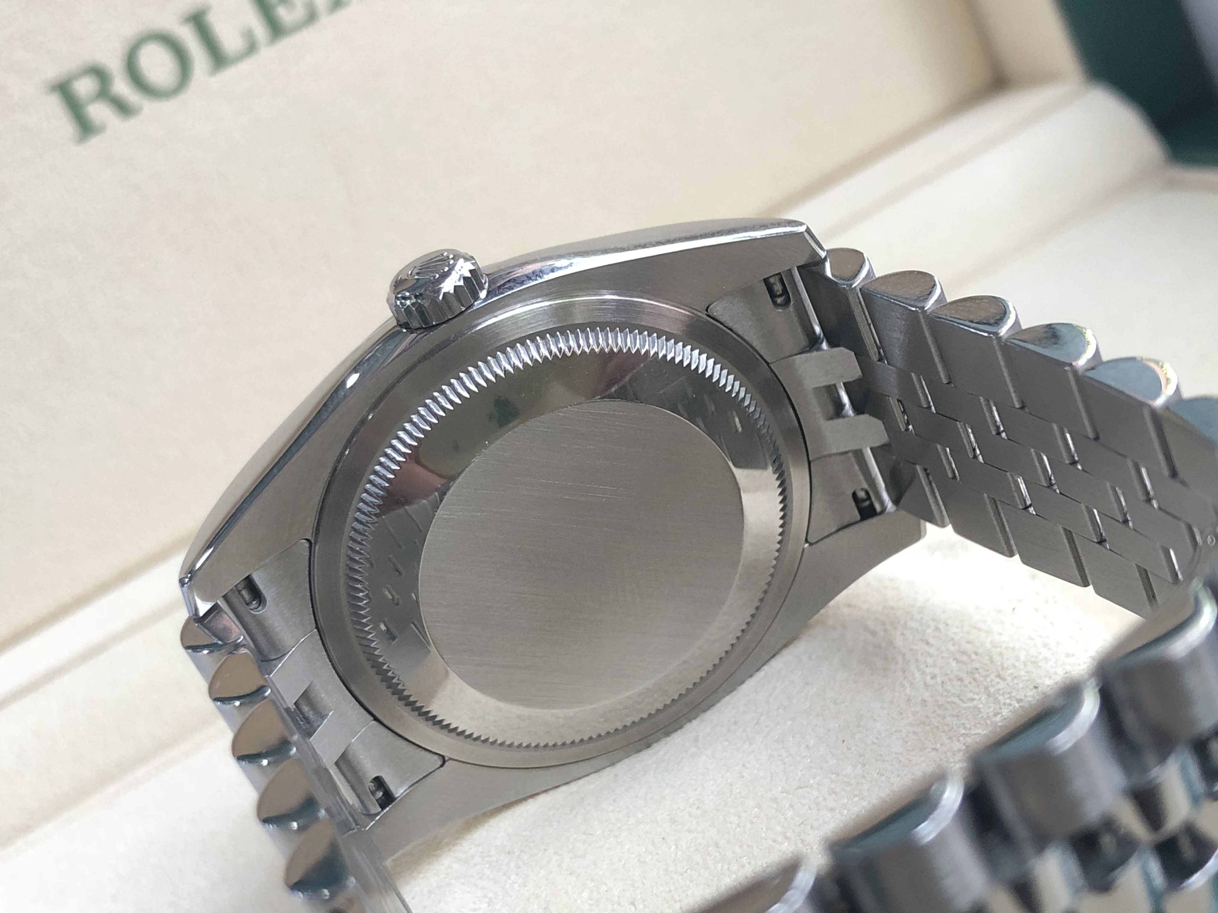 Rolex 116200 vỏ thép mặt tia xanh sản xuất 2016 - 2017-3