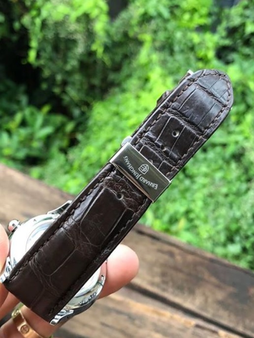Thu mua đồng hồ Junghans-4