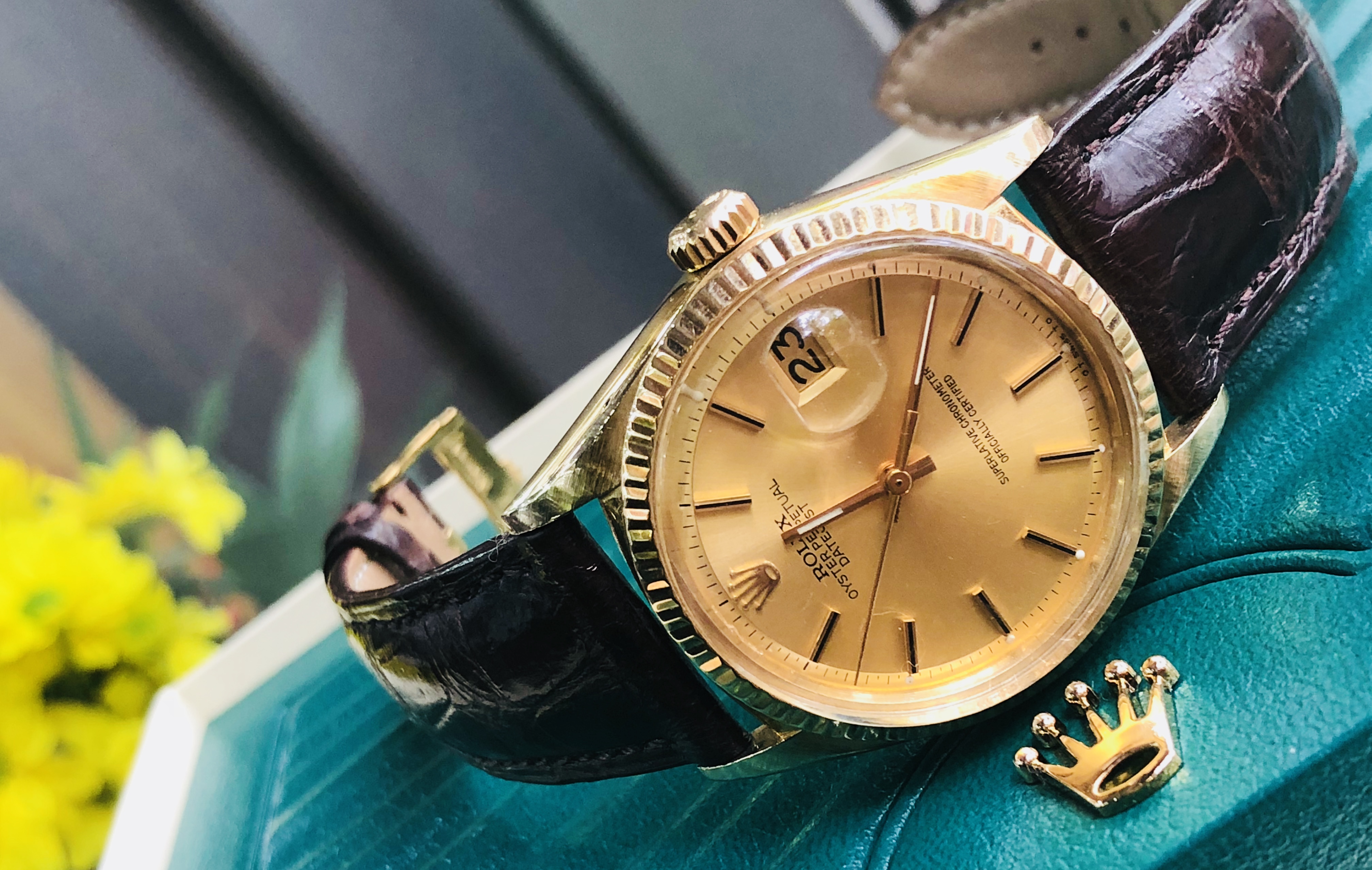used watch store