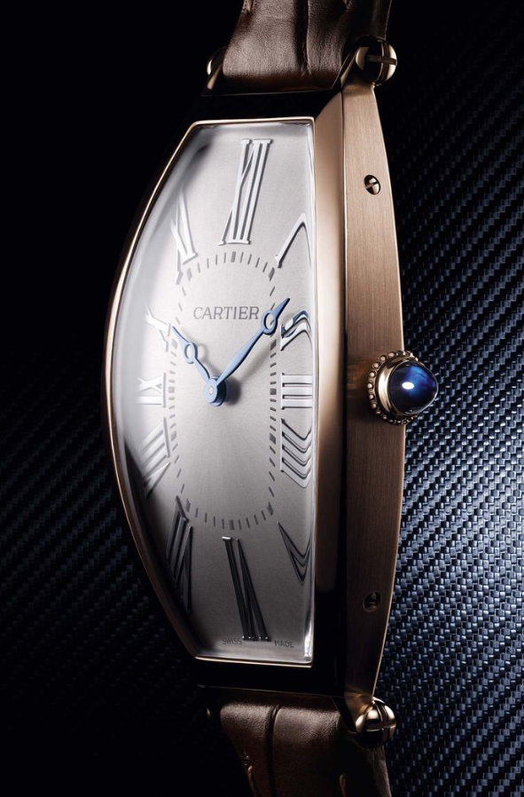 Đồng hồ Cartier Tonneau Large phiên bản vàng hồng