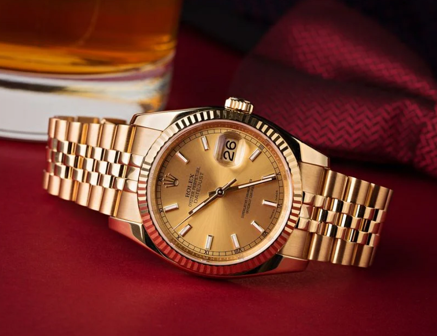 Mua một chiếc đồng hồ Rolex Datejust 116238