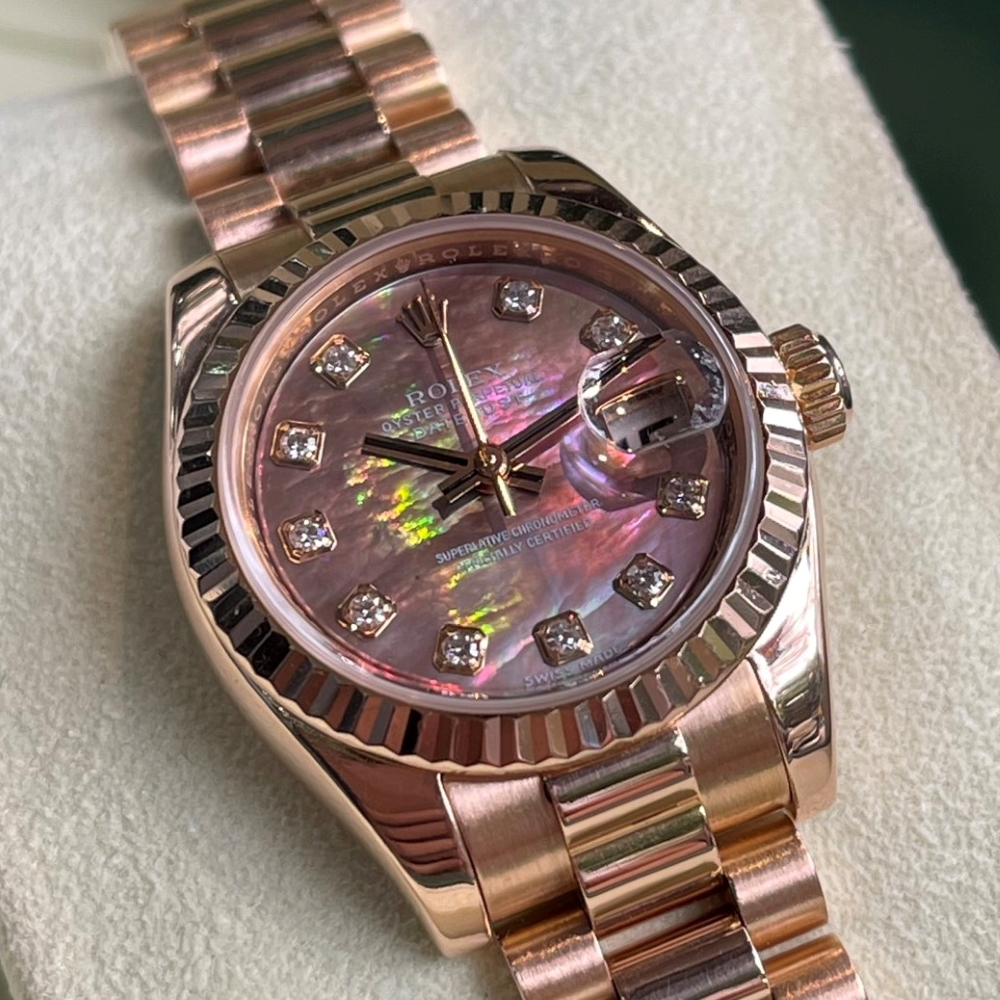 Xem xét đồng hồ Rolex Datejust Rolesor và vàng