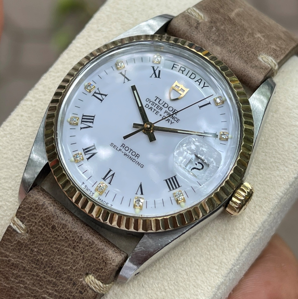 Đồng hồ Tudor Day-Date 94613 Mặt trắng men Demi vàng 18k Size 36mm