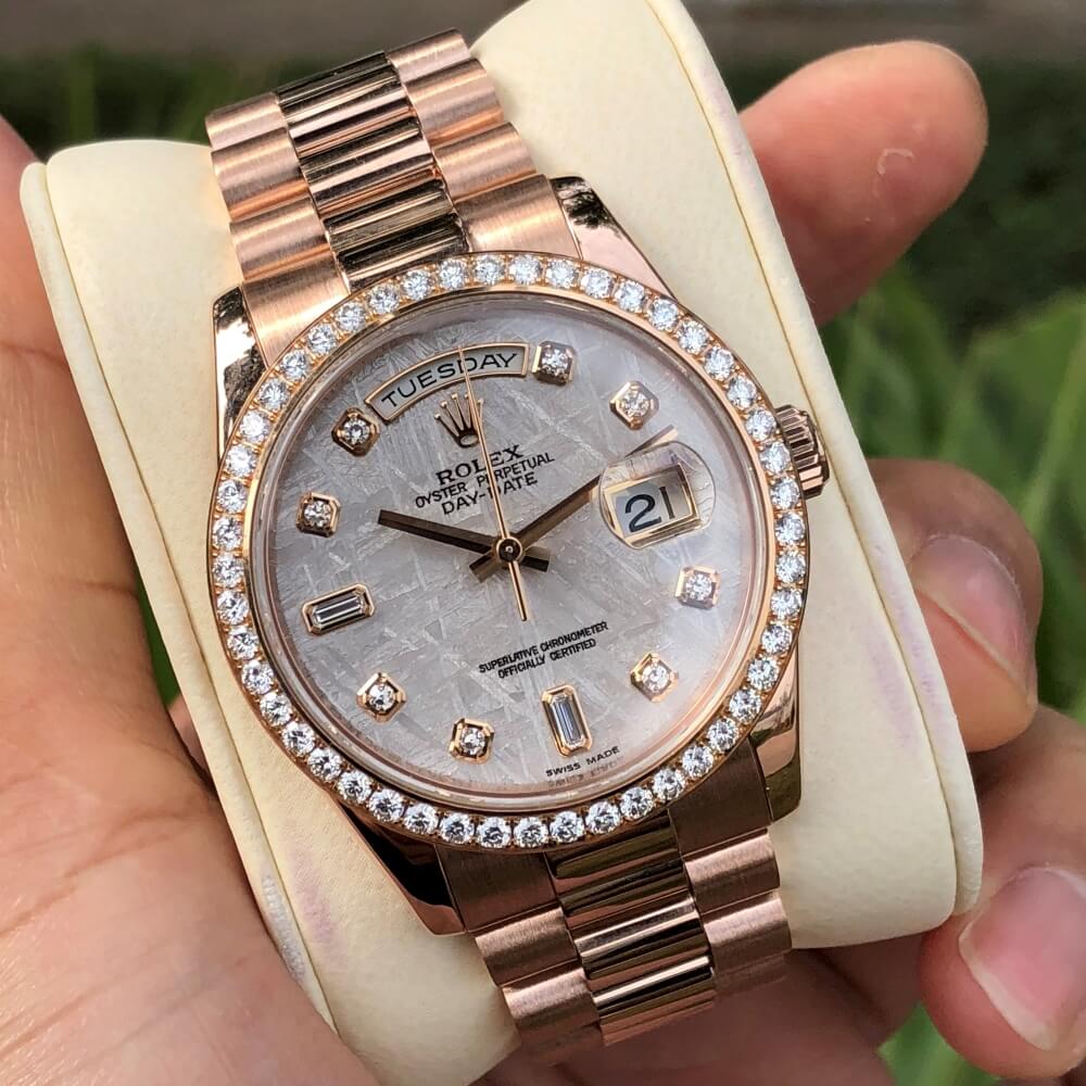 Đồng hồ Rolex Day-Date 118235 Mặt số Thiên thạch Bezel Diamond Đời 2018