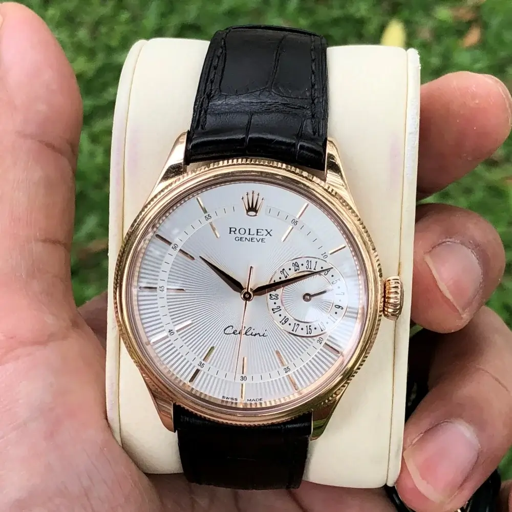Đồng hồ Rolex Cellini Date 50515 Mặt số Bạc