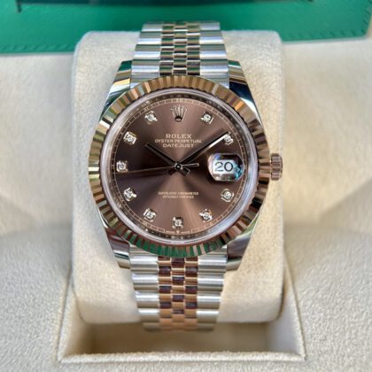 Đồng hồ Rolex Datejust 126331 Mặt nâu Fullbox mới năm 2022