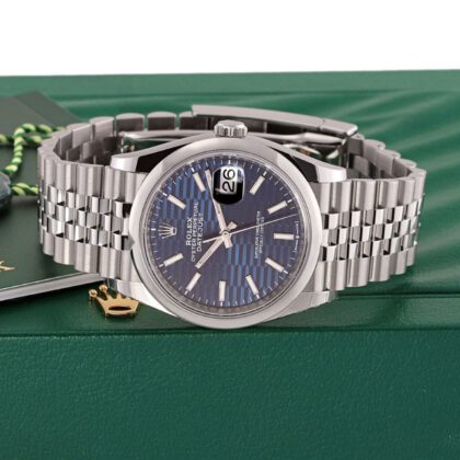 Đồng hồ Rolex Datejust 36 126200 Mặt số xanh sáng