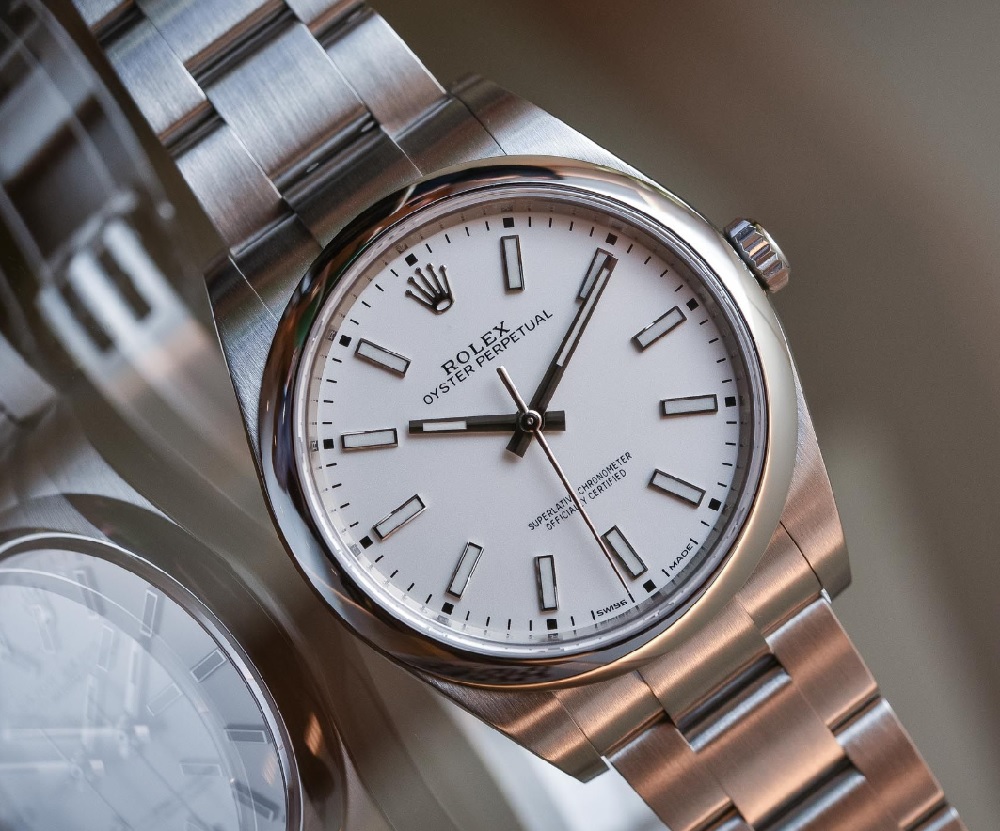 Đồng hồ Rolex Oyster Perpetual 114300 - Mặt số màu trắng
