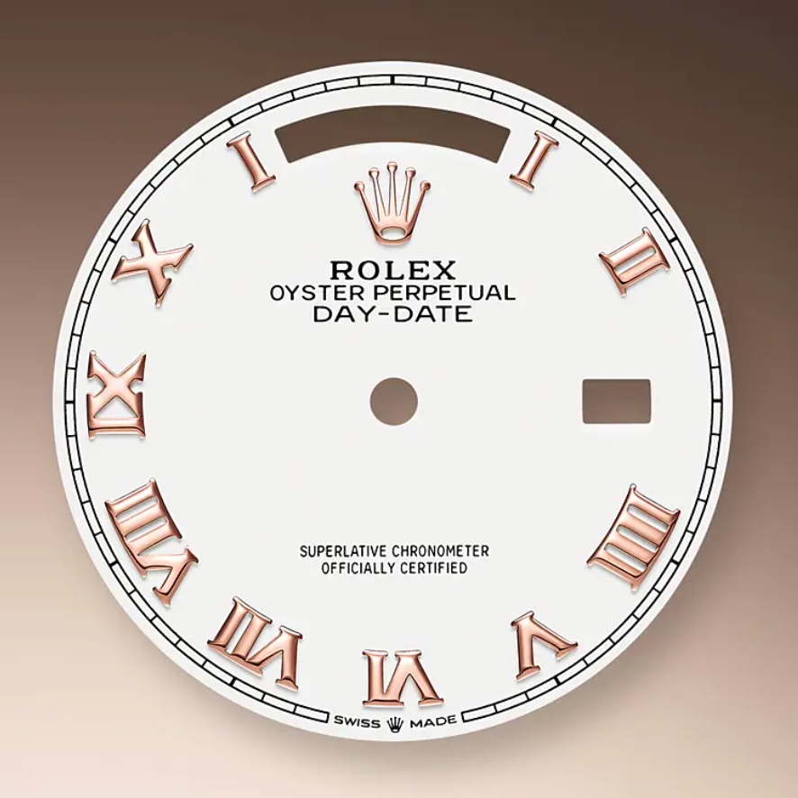 Đồng hồ Rolex Day-Date 128235-0052 - Mặt số màu trắng