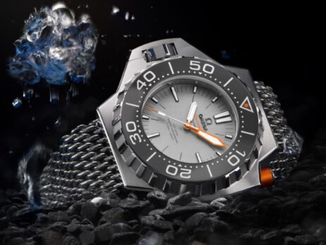 Omega Seamaster Ploprof: Đồng hồ công cụ dành cho những thợ lặn chuyên nghiệp