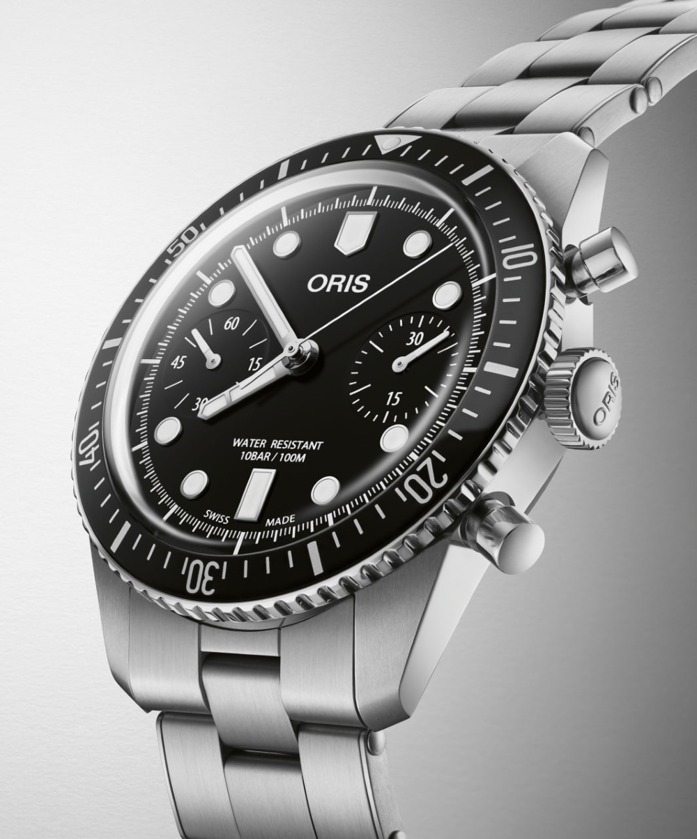 Đồng hồ Chronograph Oris Divers Sixty-Five: Cỗ máy thời gian phong cách lặn biển lý tưởng có giá dưới 5.000 USD