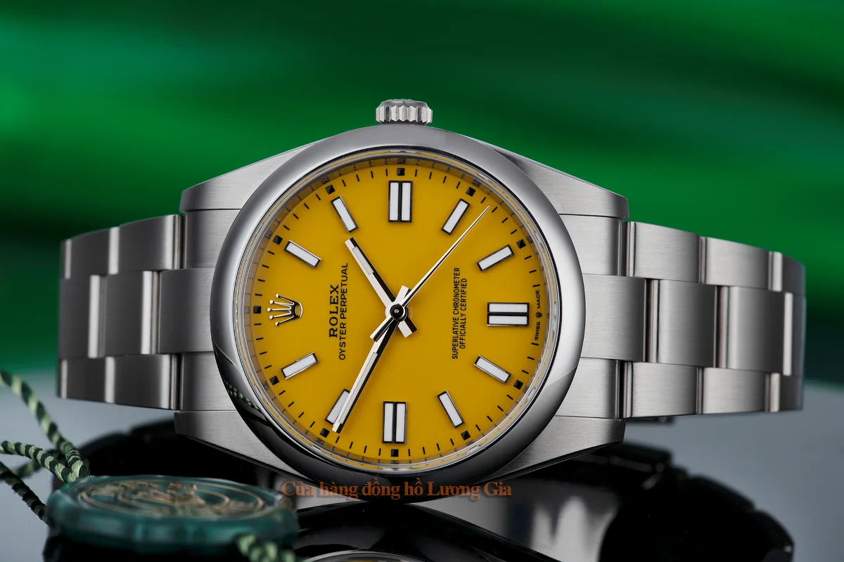 Đồng hồ Rolex Oyster Perpetual 124300