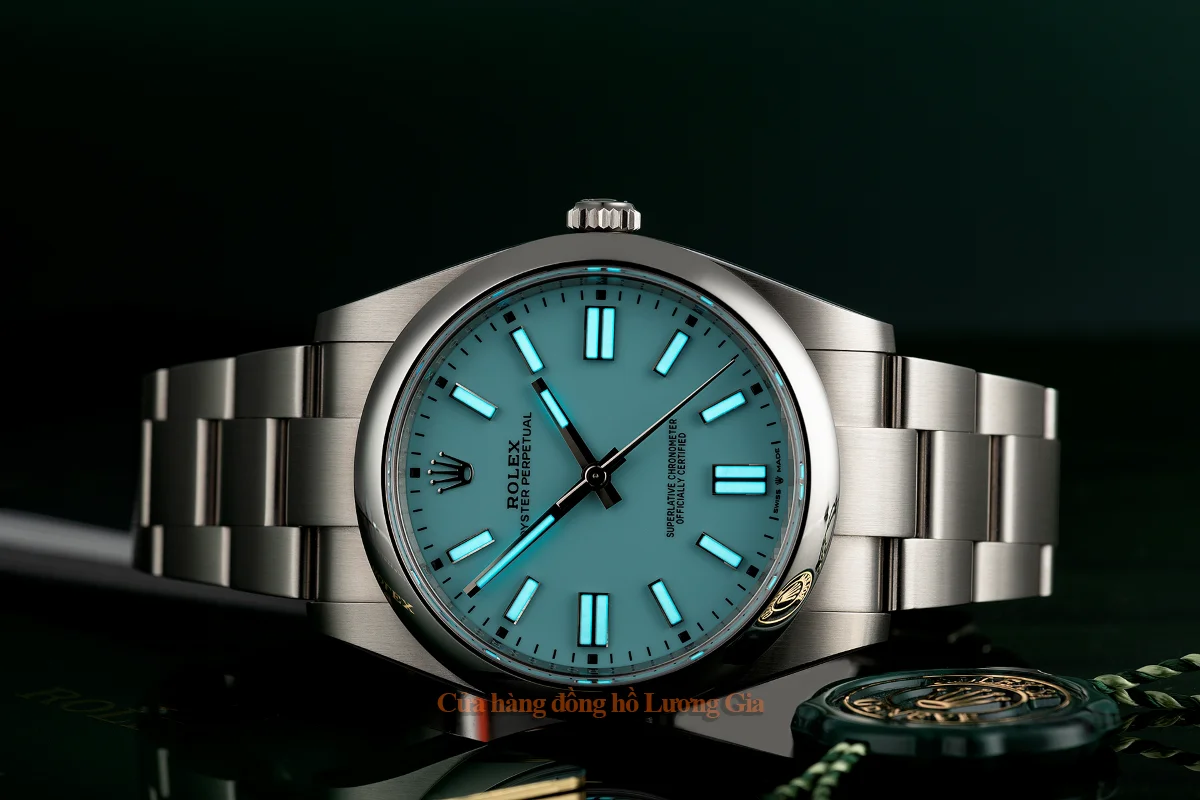 Đồng hồ Rolex Oyster Perpetual 124300