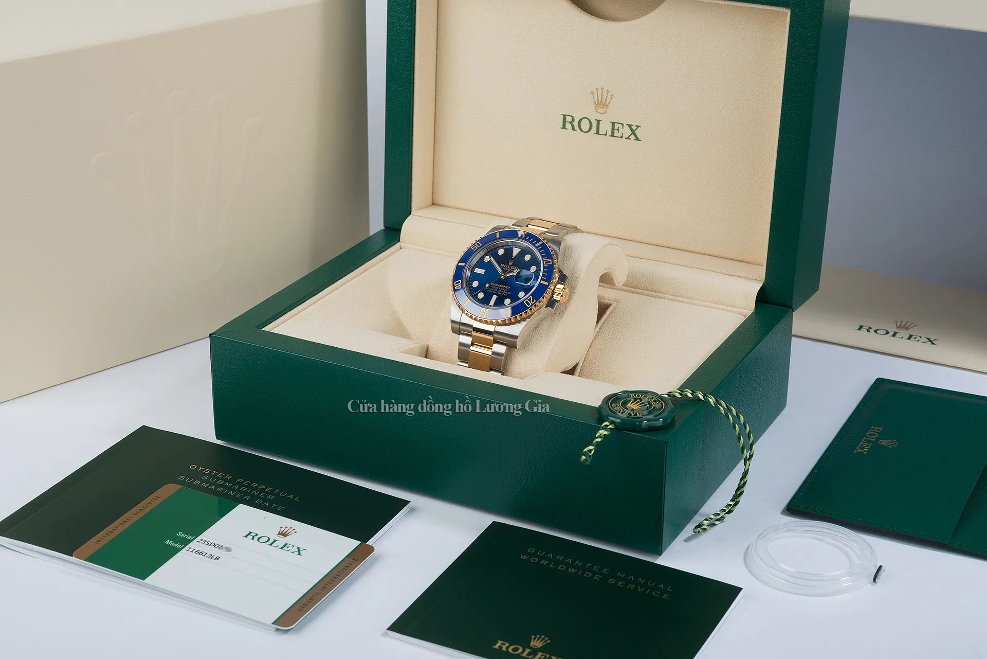 Đồng Hồ Rolex Submariner Date 116613LB