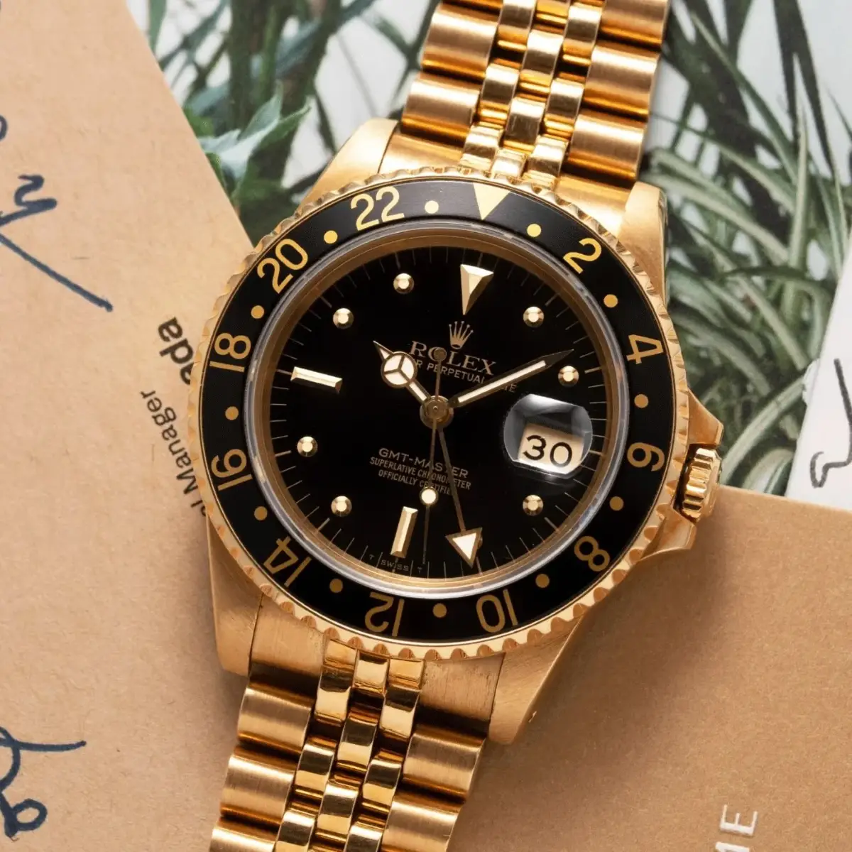 Đồng hồ Rolex GMT-Master 16758 vàng nguyên khối