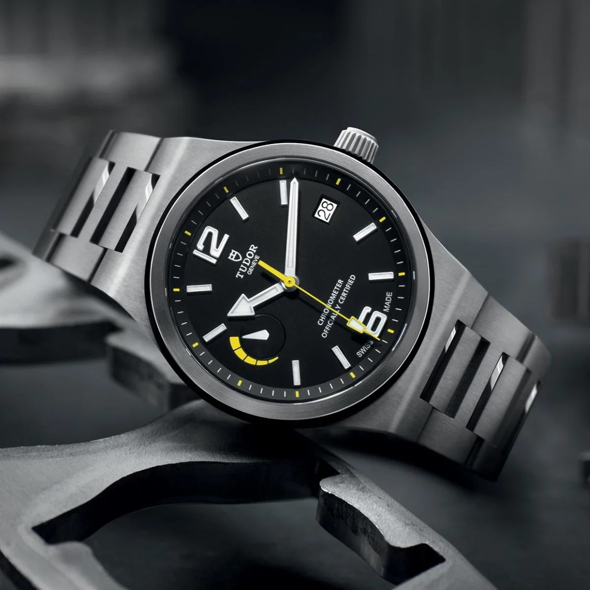 Đồng hồ Tudor North Flag Ref. M91210N-0001: Lựa chọn độc đáo cho người sành sỏi